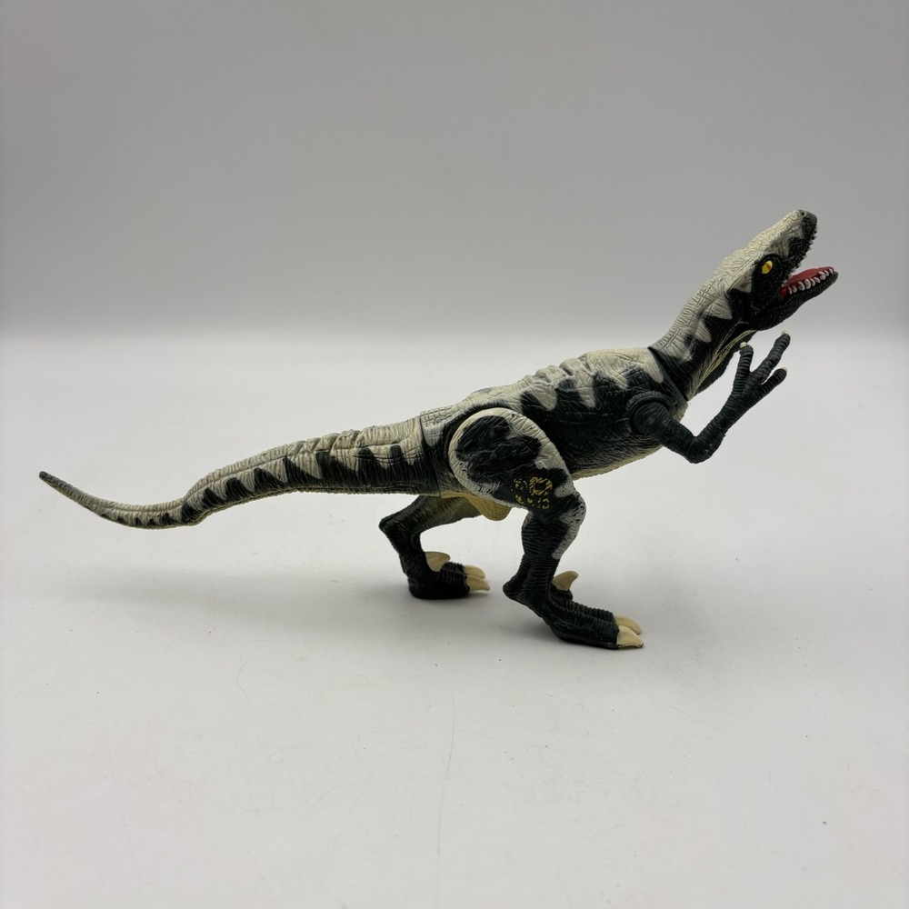 Vintage 1997 Jurassic Park Hasbro Velociraptor Dinosaur Action Figure 8" Gray